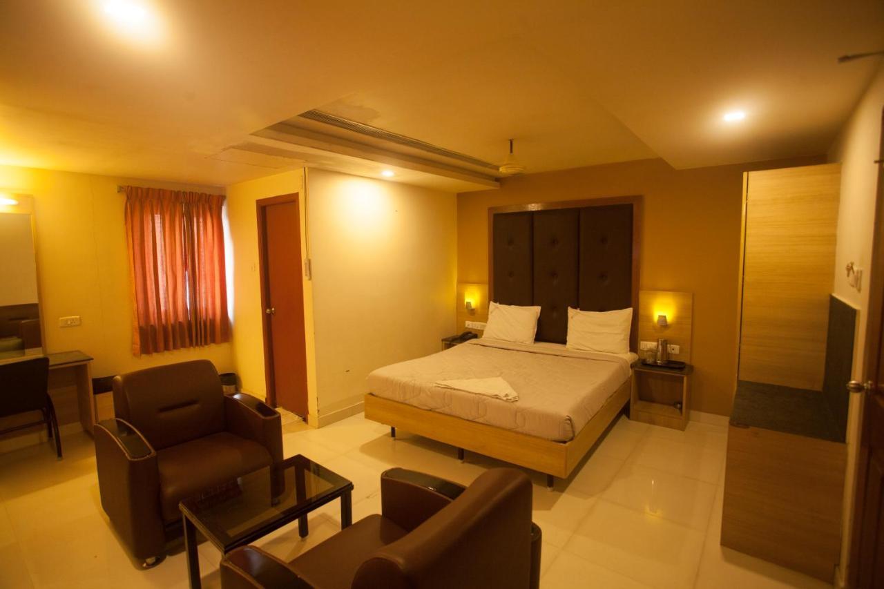 P K Rresidency Hotel Madurai Exterior photo